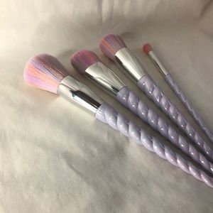 Unicorn brush set